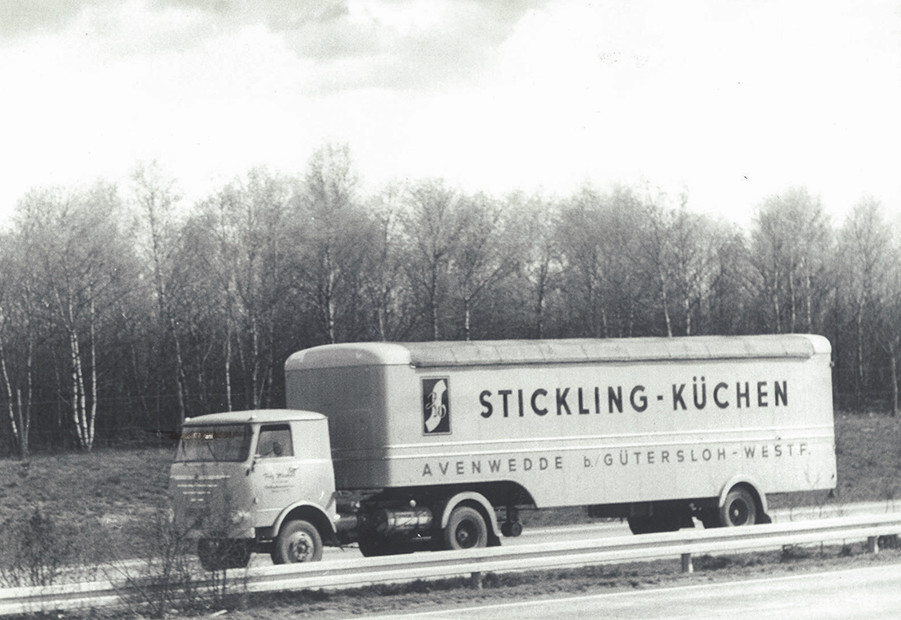 1961: Purchase of the first lorry.