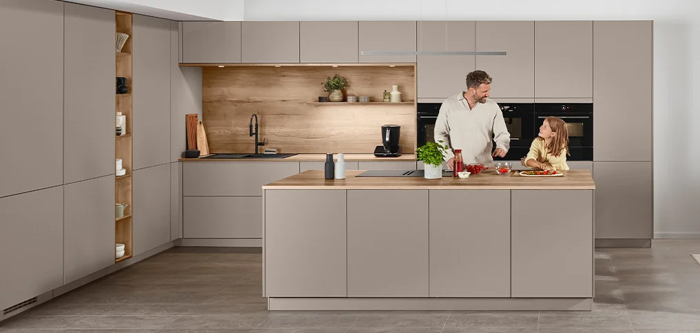 Die Melaminspanplatte der Senso besteht zu 100 % aus recyceltem Material. Ihre Oberfläche ist zudem vollständig recycelbar.