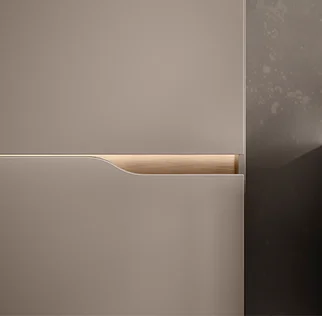 Organisch geformte Curve-Griffmulde für Küchenfronten - weich, wohnlich und vielseitig einsetzbar.